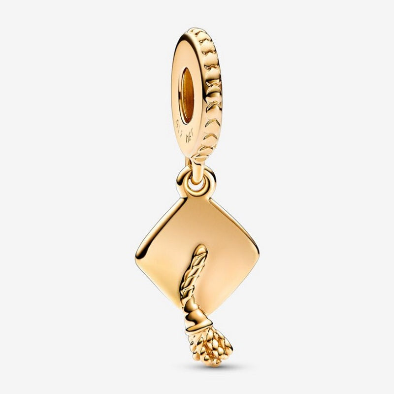 Charm colgante con toque de graduación