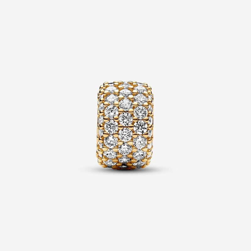 Charm con triple banda de pavé