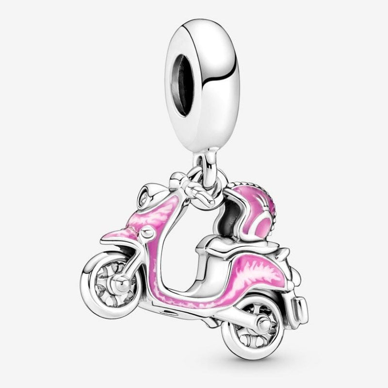 Charm colgante scooter rosa