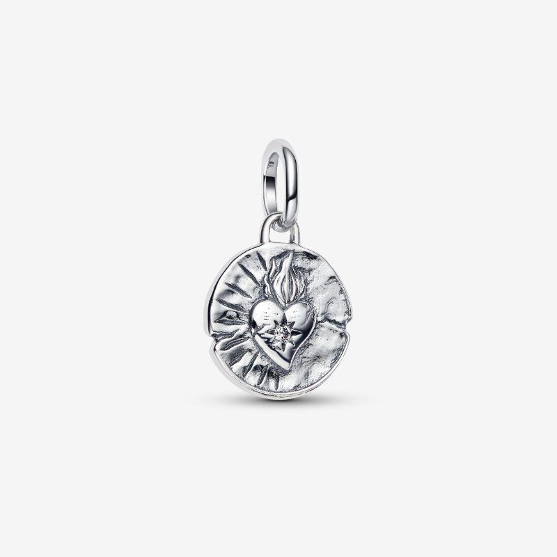 Charm Medallion Cuore Sacro "Amor Vincit Omnia"