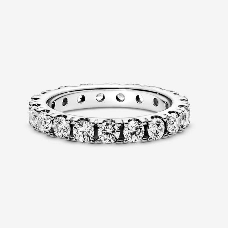 Sparkling Band Ring