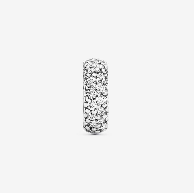 Sparkling spacer charm