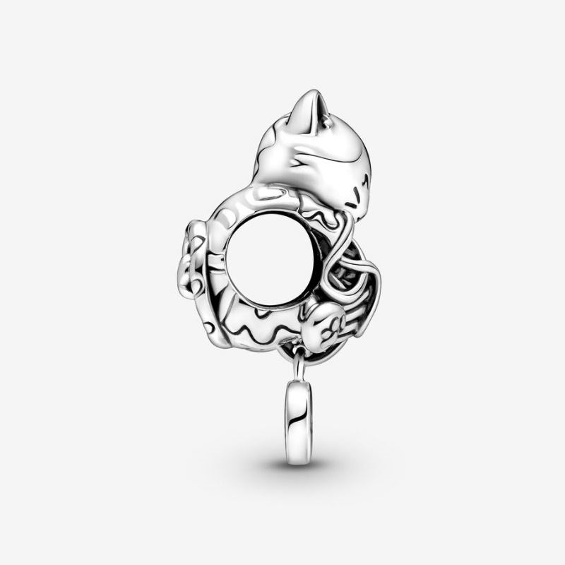 Charm gatito y bola