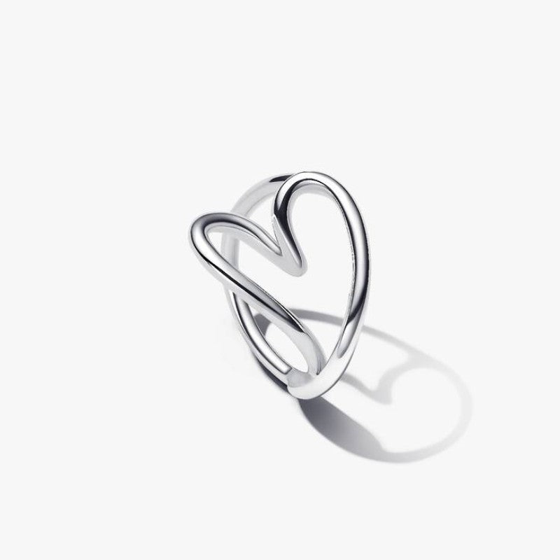 Anello Cuore Piccolo Linea Sinuosa