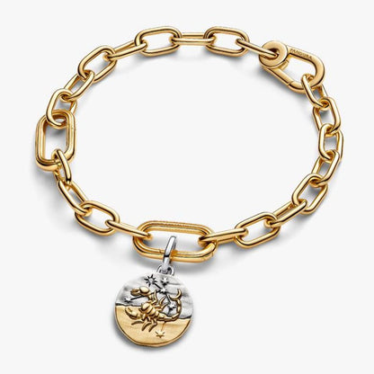 Charm Medallion Scorpione