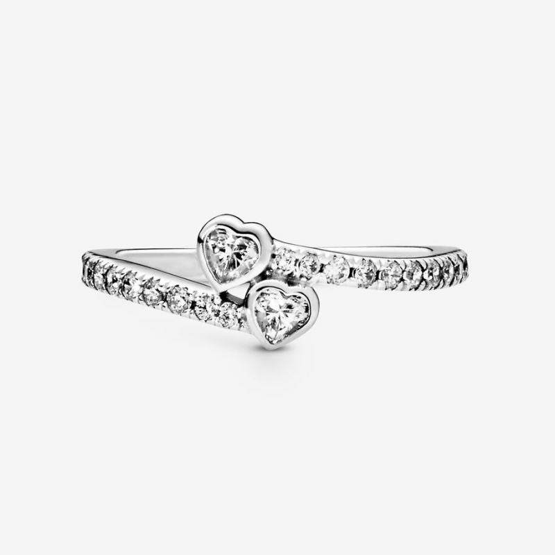 Two sparkling hearts ring