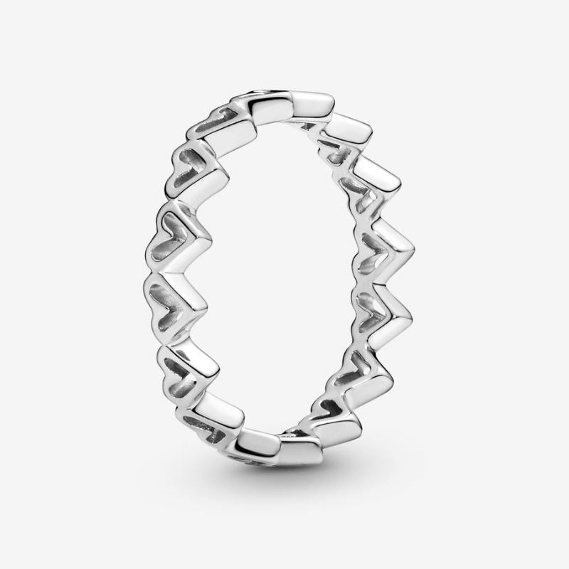 Designed Heart Band Ring